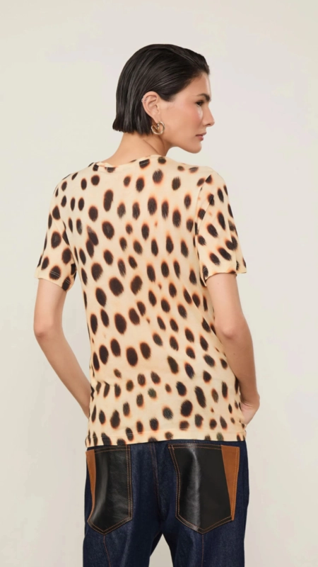 camiseta animale decote v onça oásis color