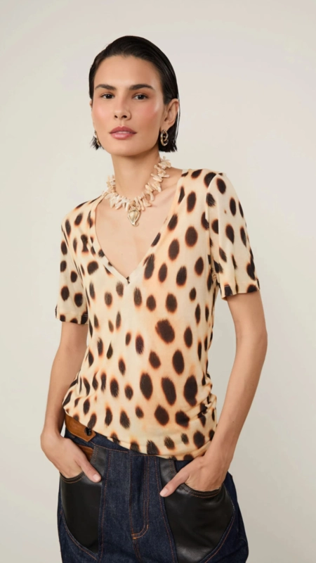 camiseta animale decote v onça oásis color