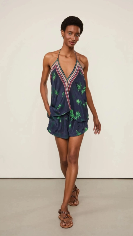 short animale amplo coqueiro