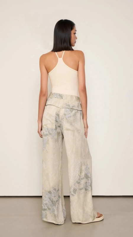 calça est cobra wave medio e spray animale jeans