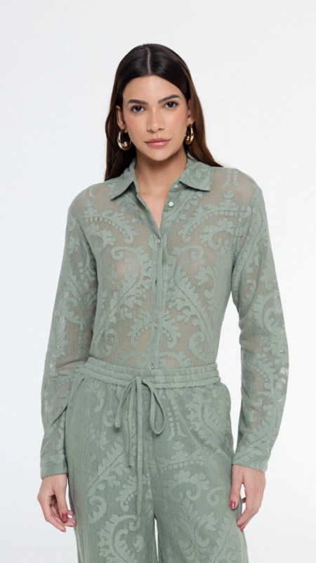 camisa telada com textura animale jeans