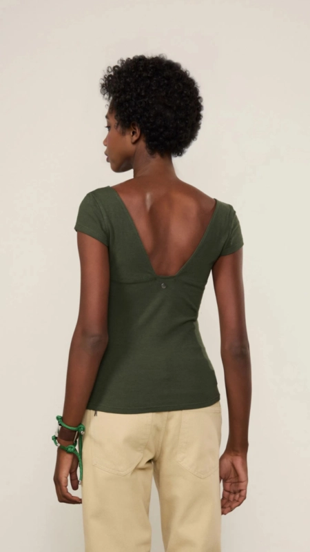 blusa malha justa decote v animale jeans