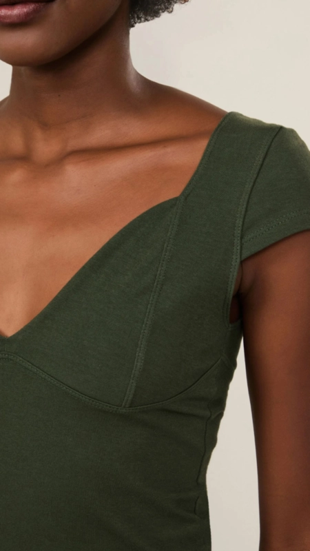 blusa malha justa decote v animale jeans