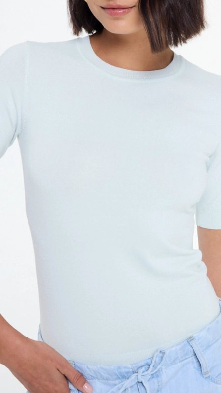 blusa tricot decote redondo animale jeans