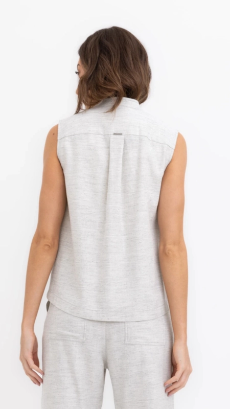 camisa sem manga fleime borda barroca