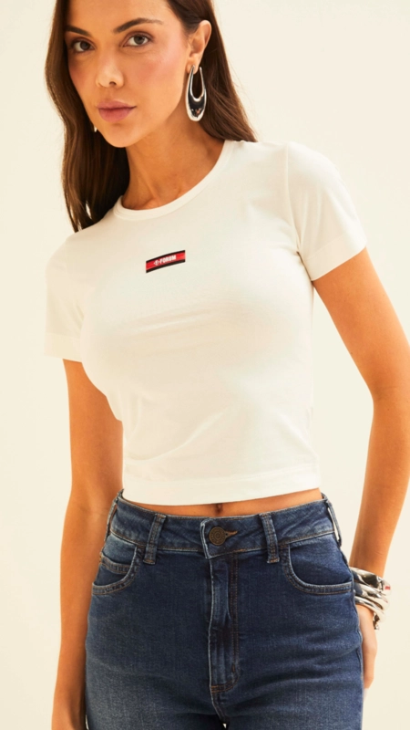 camiseta forum logo basic