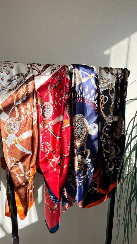 lenço diamantes 90x90