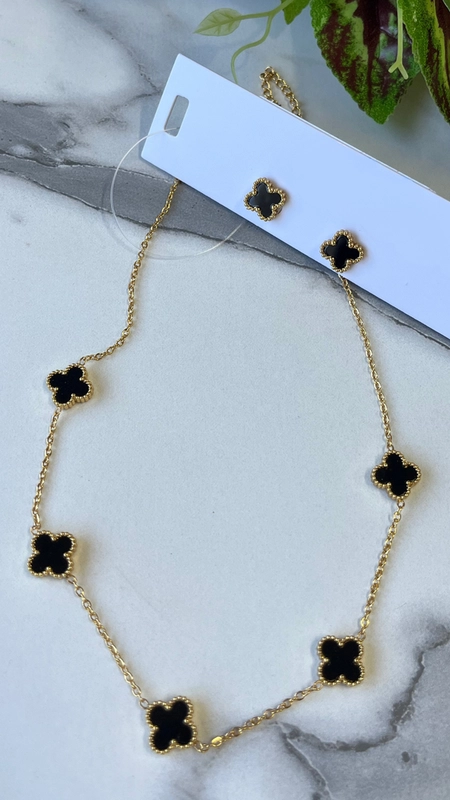 conjunto colar e brinco trevo