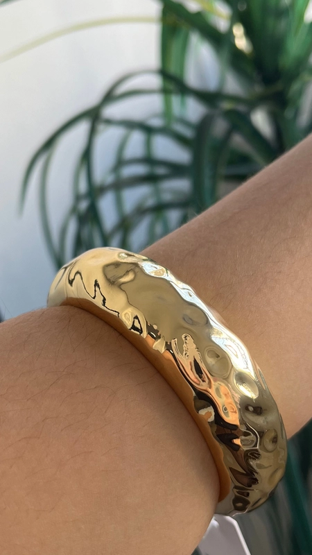 bracelete trabalhado