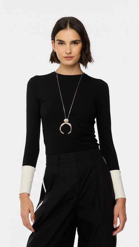 blusa animale manga longa bicolor p&b