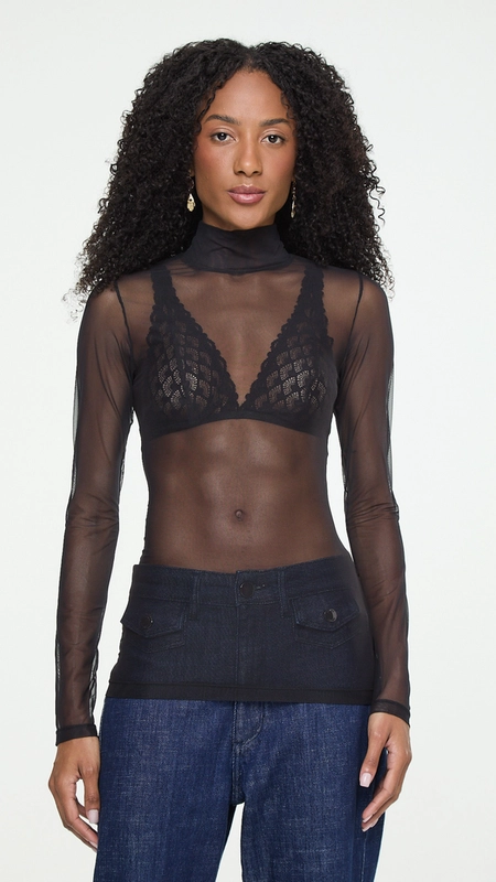 blusa tule animale gola alta