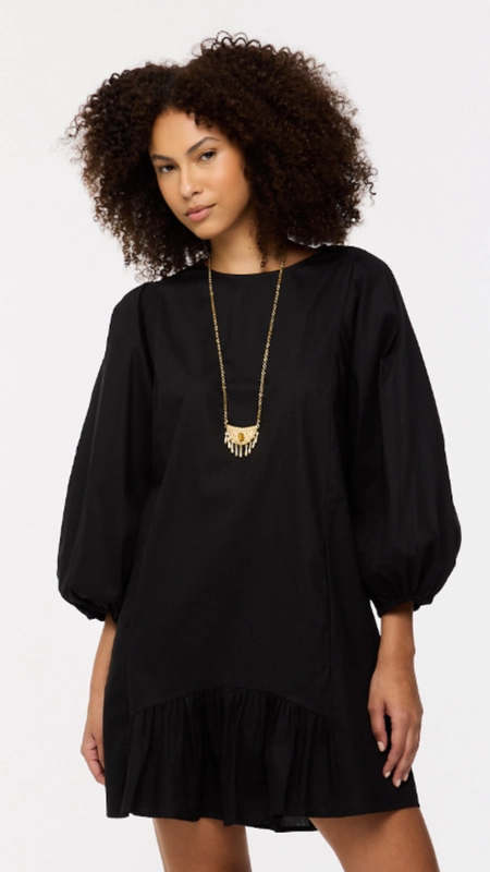 vestido curto animale cava quadrada