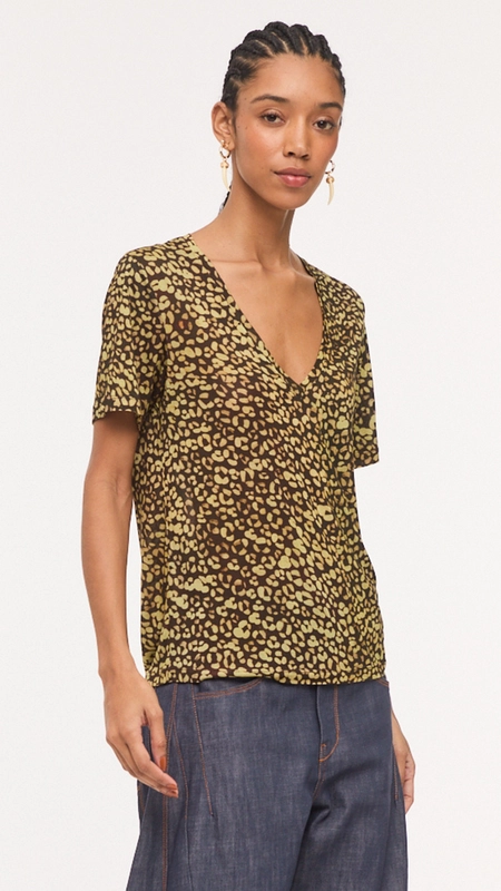 camiseta animale decote v onça tina color