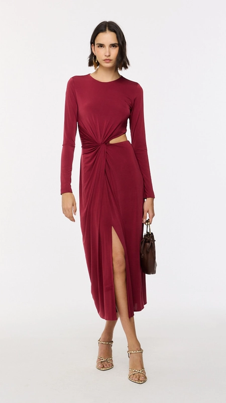 vestido midi animale recorte lateral jersey