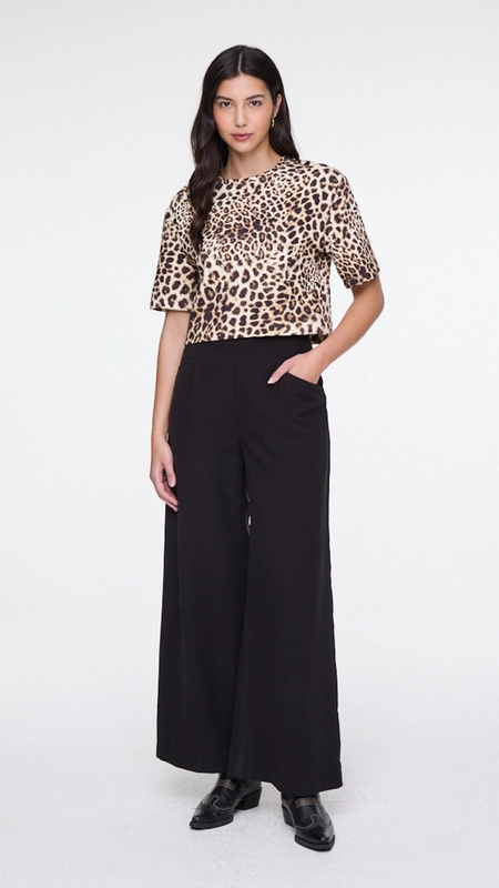 camiseta onça jungle animale jeans