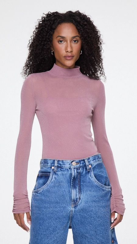 blusa ml tule glitter gola alta com regata animale jeans