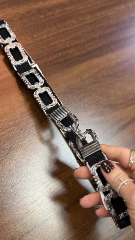 cinto elastico detalhado