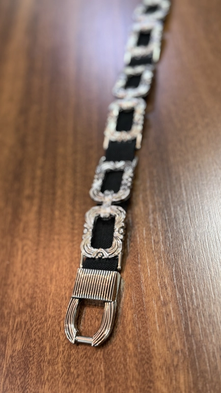 cinto elastico detalhado