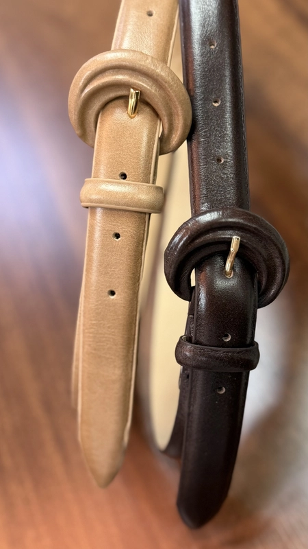 cinto couro naty fivela relevo 2,5cm