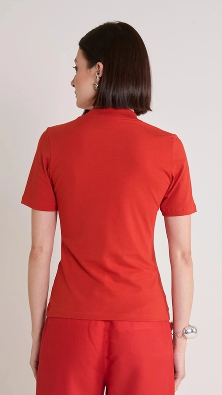 camiseta mc logo com gola forum