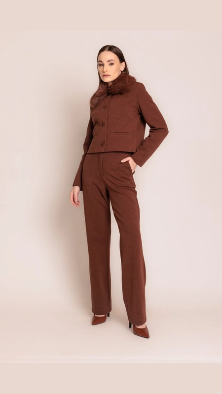 casaco gola pelo sport chic borda barroca