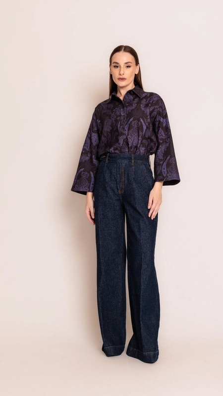 calça jeans pantalona borda barroca