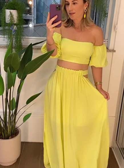 conjunto cropped e saia visco linho
