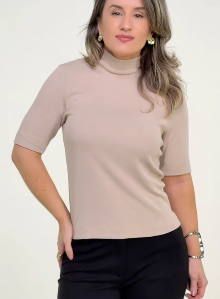 Blusa malu manga curta gola alta