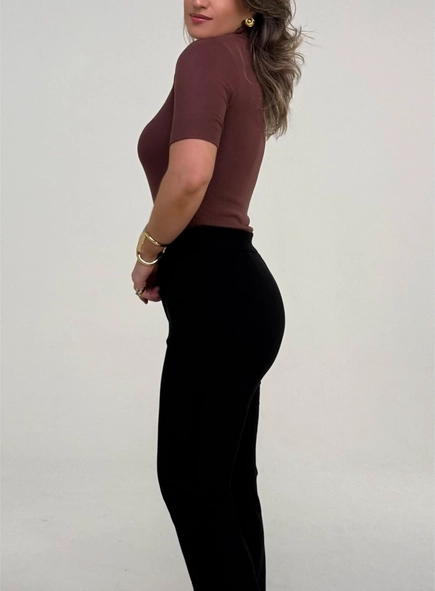 Blusa malu manga curta gola alta