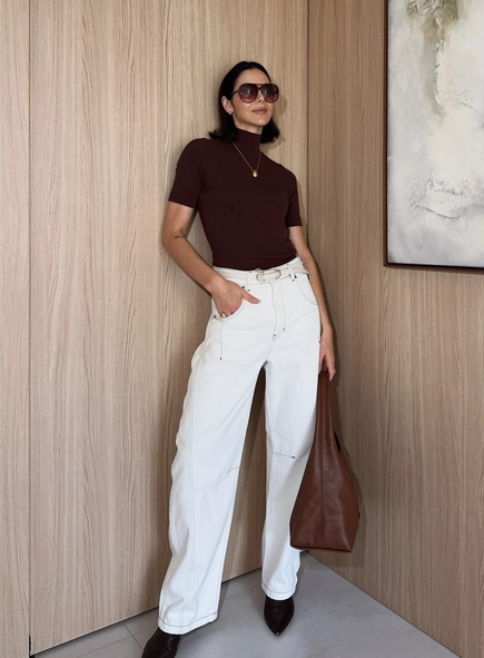 Blusa malu manga curta gola alta