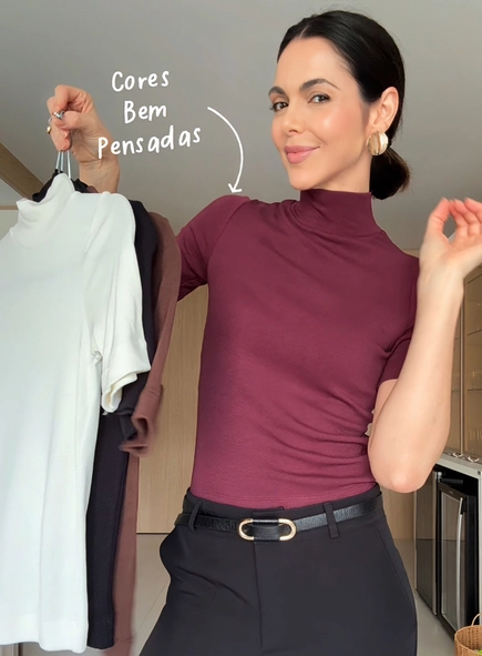 Blusa malu manga curta gola alta