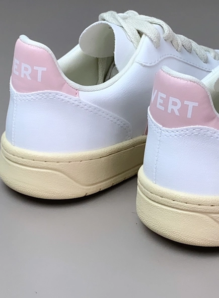 vert v10 branco e rosa claro vegano
