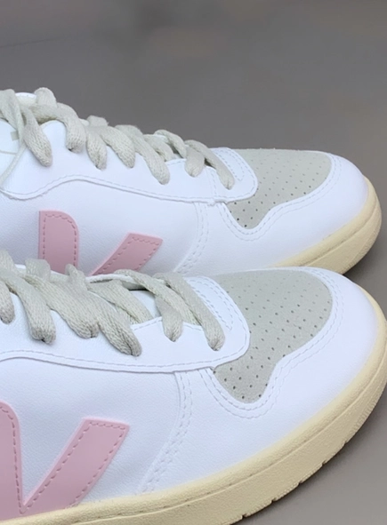 vert v10 branco e rosa claro vegano