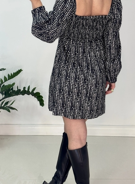 vestido curto lastex poá animale