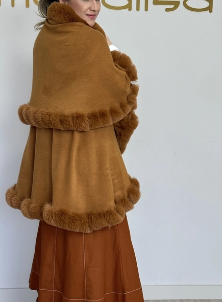 poncho diva