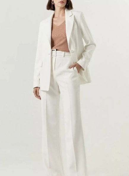 blazer julia com bolsos fake