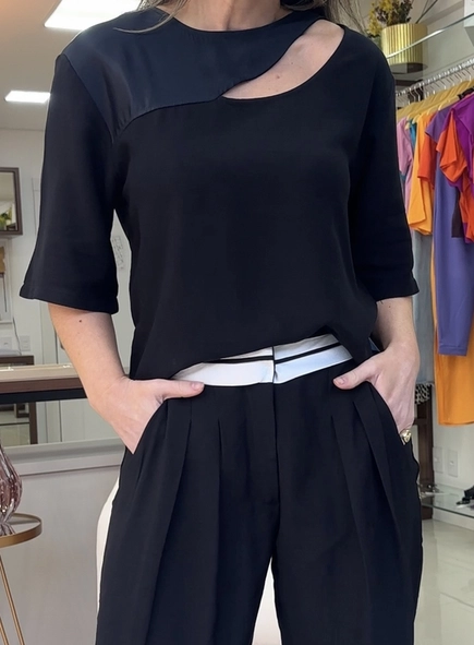 blusa forum crepe vazado
