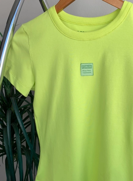 camiseta forum cotton logo
