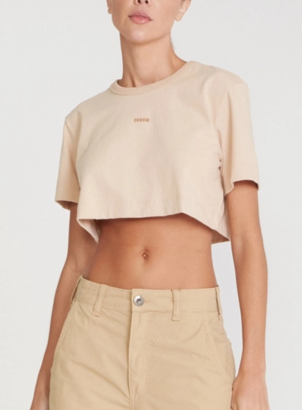 camiseta forum cropped logo