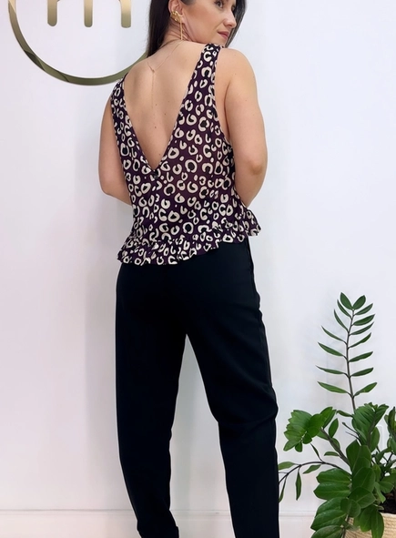 regata malha onca animale jeans