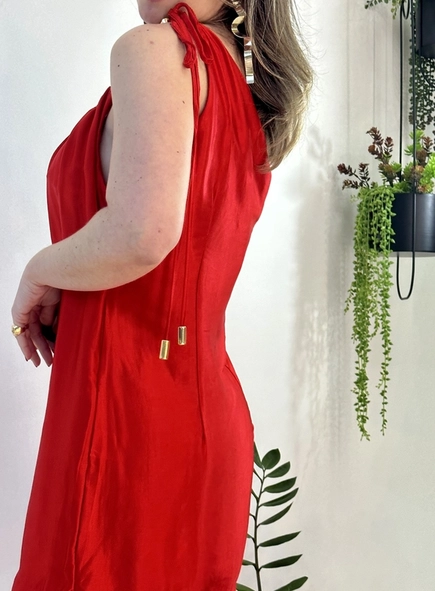 vestido curto nicolly open