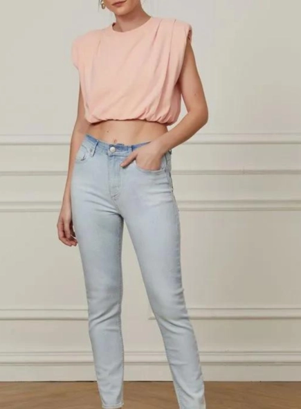 Blusa muscle animale jeans cropped