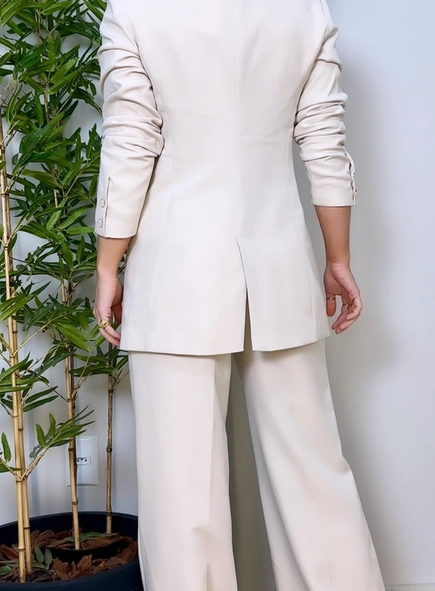blazer botão madre pérola antonia