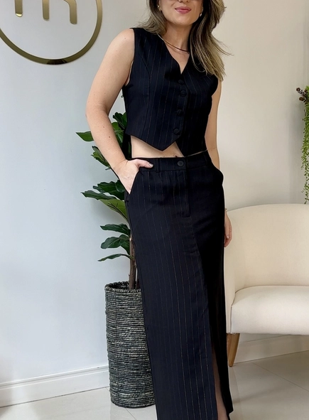 conjunto alfaiataria risca de giz saia e colete sabrina