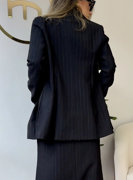 blazer alfaiataria risca de giz sabrina