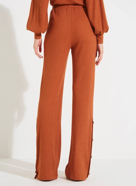 calça reta malha canelada style forum