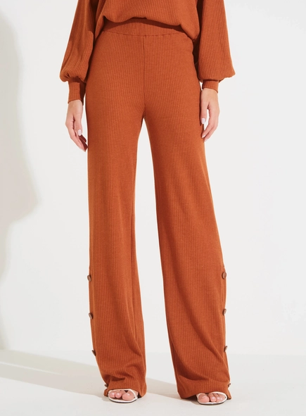 calça reta malha canelada style forum