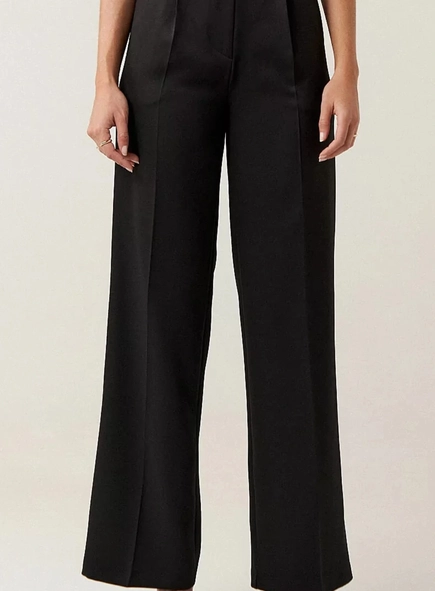 calça pantalona alfaiataria pregas classic