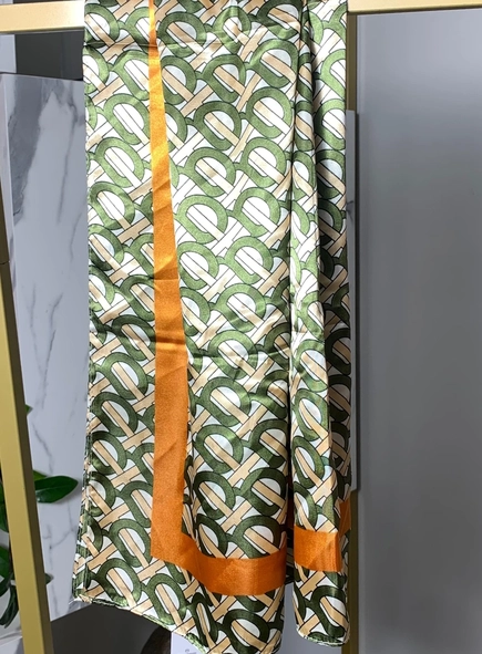 lenço estampado elos 90x90