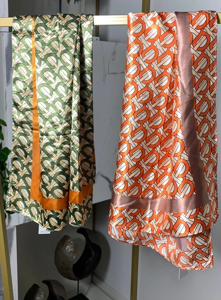 lenço estampado elos 90x90